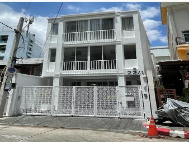 ขายอาคาร3 ชั้น วิภาวดีซอย 2 ใกล้มหาวิทยาลัยหอการค้าไทย ดินแดง สร้างใหม่ เหมาะทำธุรกิจ หรืออยู่อาศัย ขายอาคาร3 ชั้น วิภาวดีซอย 2 ใกล้มหาวิทยาลัยหอการค้าไทย ดินแดง สร้างใหม่ เหมาะทำธุรกิจ หรืออยู่อาศัย