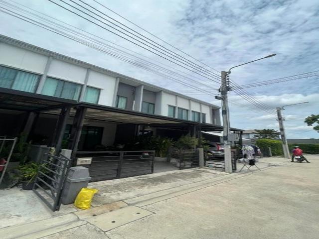 ขายทาวน์โฮม 2 ชั้น Pleno พระราม9 กรุงเทพกรีฑา1 3 ห้องนอน 2 ห้องน้ำ ขายทาวน์โฮม 2 ชั้น Pleno พระราม9 กรุงเทพกรีฑา1 3 ห้องนอน 2 ห้องน้ำ