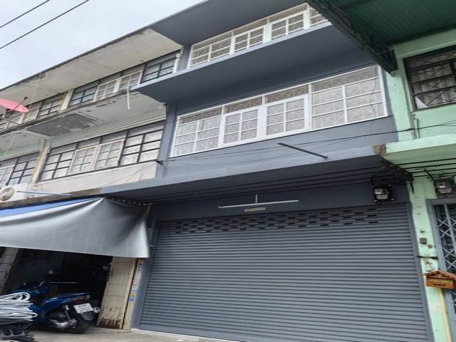 ให้เช่าอาคารพาณิชย์ 3 ชั้น 2ห้องนอน 2 ห้องน้ำ บ้านมีการปรับปรุงใหม่พุทธมณฑลสาย4 ให้เช่าอาคารพาณิชย์ 3 ชั้น 2ห้องนอน 2 ห้องน้ำ บ้านมีการปรับปรุงใหม่พุทธมณฑลสาย4