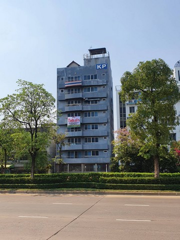 Promotion Grand Opening Office for Reramant Ekamai Rama9 MRT station 150M 