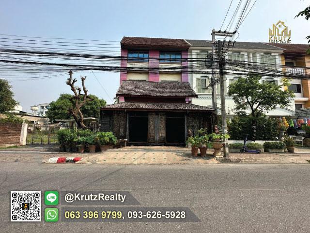 ขายอาคารพาณิชย์ 54.9 ตรว. 3 ห้องนอน 6 ห้องน้ำ 4 ชั้น 2 คูหา ต.พระสิงห์ อ.เมือง จ.เชียงใหม่ ตรงข้ามโรงแรมที.เฮอริเทจ ขายอาคารพาณิชย์ 54.9 ตรว. 3 ห้องนอน 6 ห้องน้ำ 4 ชั้น 2 คูหา ต.พระสิงห์ อ.เมือง จ.เชียงใหม่ ตรงข้ามโรงแรมที.เฮอริเทจ