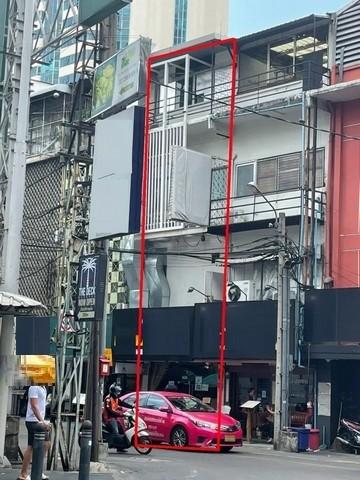 ��´�ǹ�֡�� 4 ��� ˹�һҡ����آ���Է 20 ��������Ы��ͷӸ�áԨ ��� Terminal21 Robinson �آ���Է Emporium Emquartier (����������) 