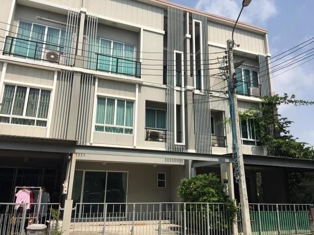  �����ҷ�ǹ���� 3 ��� �ç��� �ҷ��� ��¾Ѳ�ҡ�� 38 ��ҹ������������