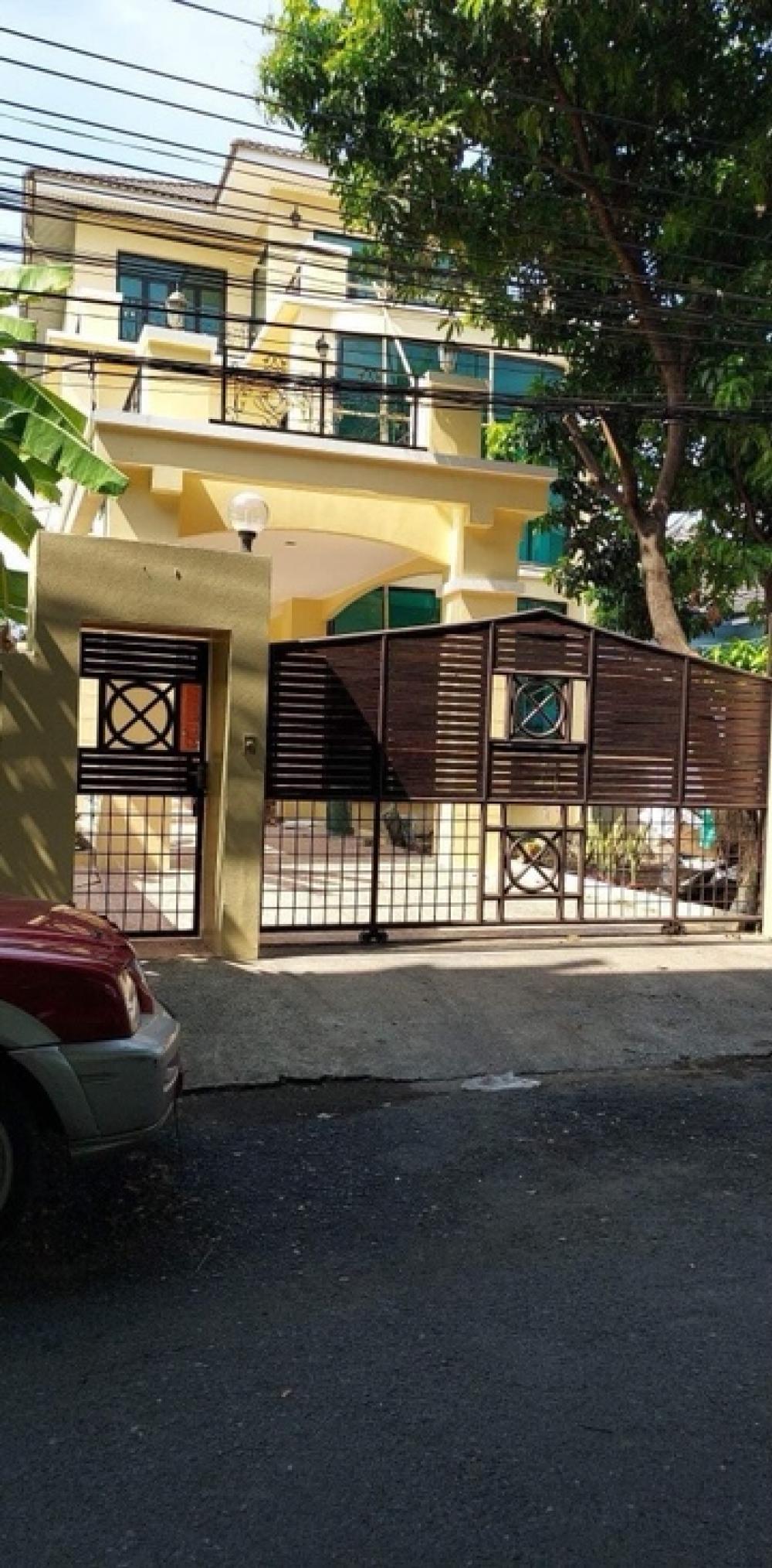 ให้เช่าบ้านสวย 3 ชั้น3 ห้องนอน 3 ห้องน้ำ พร้อมเฟอร์นิเจอร์ แอร์ 5 เครื่อง โฮมออฟฟิศ,มักกะสัน,ราชปรารภ กทม.ราคา80,000 ให้เช่าบ้านสวย 3 ชั้น3 ห้องนอน 3 ห้องน้ำ พร้อมเฟอร์นิเจอร์ แอร์ 5 เครื่อง โฮมออฟฟิศ,มักกะสัน,ราชปรารภ กทม.ราคา80,000