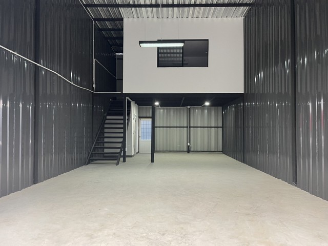 ������⡴ѧ������Ϳ������ҧ���� 80 ���. ����آ���Է81 ��͹�ت10 ����ͧ��� ��������ʹö ��� BTS ��͹�ت 