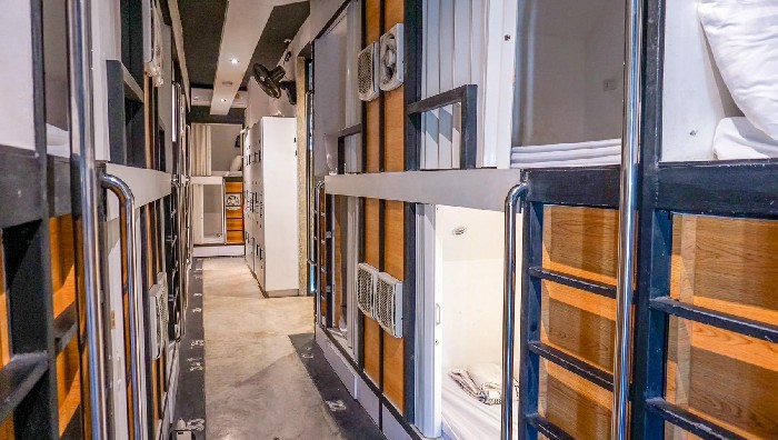 ตัดใจขายด่วนกิจการ Sleepbox Hostel Suratthani พร้อมอาคารพานิชย์ ใจกลางเมืองสุราษร์ธานี ตัดใจขายด่วนกิจการ Sleepbox Hostel Suratthani พร้อมอาคารพานิชย์ ใจกลางเมืองสุราษร์ธานี