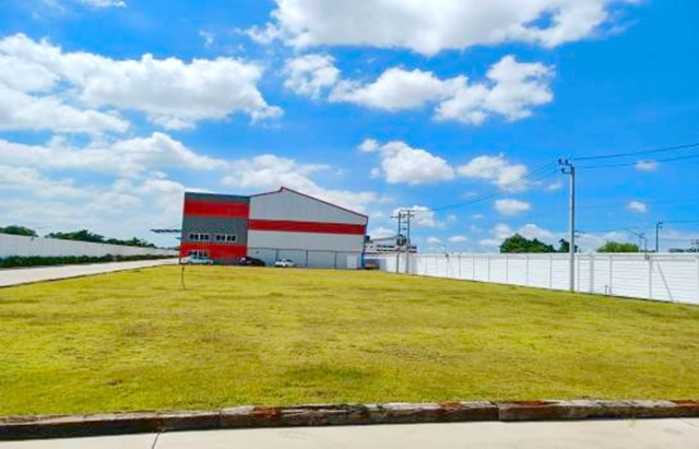 �Դૹ���� ����Ũ �.����ó����3 �����ҡ ç.4 �� �������ç�ҹ ⡴ѧ ����ӹѡ�ҹ  �ҧ�ŧ �ҧ��� 1,100 ���.  940 ���. ��鹷���ӹѡ�ҹ 70���