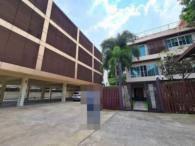 WW67M ขาย ออฟฟิศพร้อมบ้านเดี่ยว สุขุมวิท 101 บ้านเดี่ยวมีสระว่ายน้ำส่วนตัว WW67M ขาย ออฟฟิศพร้อมบ้านเดี่ยว สุขุมวิท 101 บ้านเดี่ยวมีสระว่ายน้ำส่วนตัว