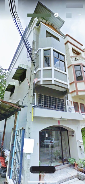 รามอินทรา61-67 รีโนเวทใหม่ MRTรามอินทรา40 100ม. ให้เช่า&ขาย อาคารพาณิชย์ หัวมุม 4 ชั้น 4แอร์ 17ตรว. 282 ตรม. รามอินทรา61-67 รีโนเวทใหม่ MRTรามอินทรา40 100ม. ให้เช่า&ขาย อาคารพาณิชย์ หัวมุม 4 ชั้น 4แอร์ 17ตรว. 282 ตรม.