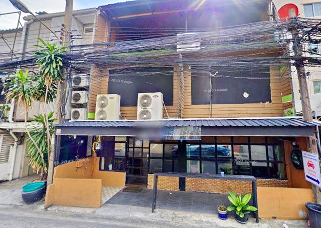 ตลาดห้วยขวาง เหม่งจ๋าย ถ.รัชดา1-11 150ม. ให้เช่าอาคารพาณิชย์ใหญ่ 3ชั้น 32ตรว. สามารถตกแต่งร้าน 365 ตรม. ต่อรองได้ 4นอน 4น้ำ ตลาดห้วยขวาง เหม่งจ๋าย ถ.รัชดา1-11 150ม. ให้เช่าอาคารพาณิชย์ใหญ่ 3ชั้น 32ตรว. สามารถตกแต่งร้าน 365 ตรม. ต่อรองได้ 4นอน 4น้ำ