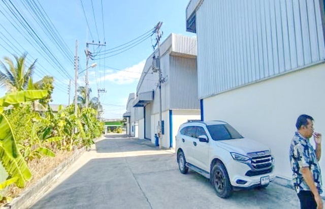 เฟอร์บางส่วน 300ตรว.สหพัฒน์ 4 กม. ให้เช่า เซ้ง มี GMP อาหาร โรงงาน ออฟฟิศห้องประชุม10นอน3น้ำ 7จอดรถ 4 แอร์ ท่าเรือแหลมฉบัง 8 กม. เฟอร์บางส่วน 300ตรว.สหพัฒน์ 4 กม. ให้เช่า เซ้ง มี GMP อาหาร โรงงาน ออฟฟิศห้องประชุม10นอน3น้ำ 7จอดรถ 4 แอร์ ท่าเรือแหลมฉบัง 8 กม.