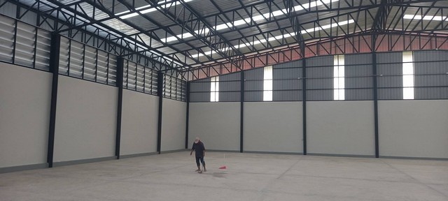  ������⡴ѧ ��鹷����� 1���2�ҹ ⡴ѧ1,000 ��.� �Ϳ��� 2 ���  2��ͧ��� ���١�Ҥ�ͧ 5 �������������