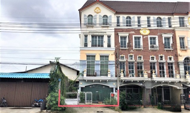 ��·�ǹ������� 4 ��� �ҧ�ѹ ��ͧ����� ���Ὺ�������Ź�� PK03-04083