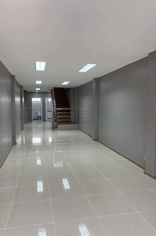 ขายอาคารพาณิชย์ 3.5 ชั้น ทำเลสุขุมวิท45-47 BTSทองหล่อ ขายอาคารพาณิชย์ 3.5 ชั้น ทำเลสุขุมวิท45-47 BTSทองหล่อ