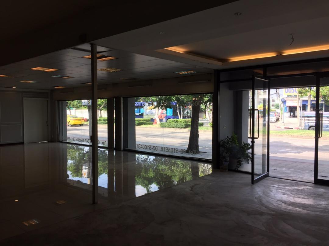 BH2455 �����Ҿ�鹷�� ������ ���������Թ��� ��鹷������� 250 ���ҧ���� ˹�ҡ��ҧ 15 ���� ��� 17 ����