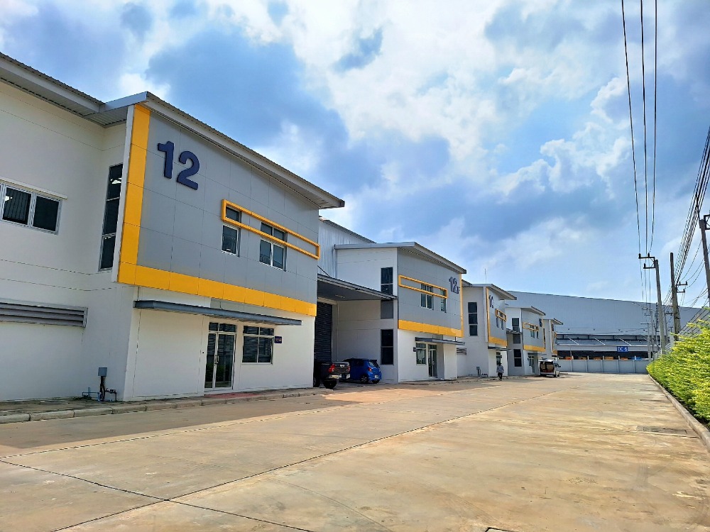 ให้เช่าโกดังขนาดใหญ่ พื้นที่ใช้สอย 2,604 ตารางเมตร อำเภอพระนครศรีอยุธยา ให้เช่าโกดังขนาดใหญ่ พื้นที่ใช้สอย 2,604 ตารางเมตร อำเภอพระนครศรีอยุธยา