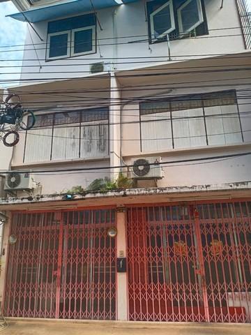 ขายอาคารพาณิชย์ 3 ชั้น ย่านสาธุประดิษฐ์ สาทร ใกล้เซ็นทรัลพระราม 3 ขายอาคารพาณิชย์ 3 ชั้น ย่านสาธุประดิษฐ์ สาทร ใกล้เซ็นทรัลพระราม 3