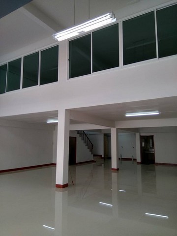 ������ �Ҥ�þҳԪ�� 4 �������Ҵ�������з��Ϳ��� ��͹�ت 28/1