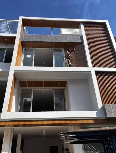 ������ ����Ϳ��� 4��� ��� ��͹�ت 70 ������ ���շ����  ��չت ��չ��Թ���/�դ͹  ��鹷������� 900 ���ҧ����