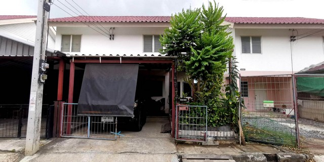 Townhouse ������ҷú�ҹ���ҧ �� 1 ��. 21 ���ҧ-��  990000 �. HOT DEAL!