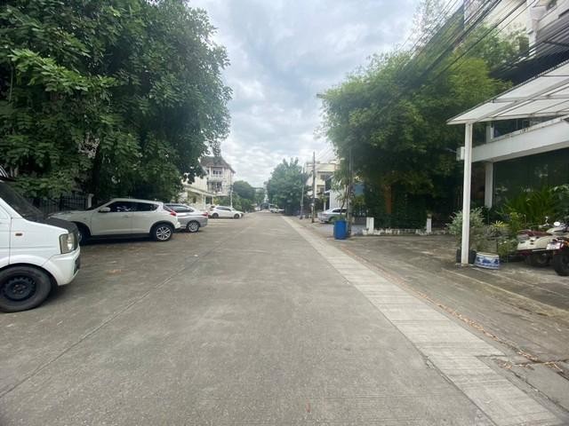 POR3295 ��� ������ ����Ϳ��� 4 ��� ��ǹ��Թ��ǹ� ��������� ������º�ҧ��ǹ 280 ���. 6 ��ͧ