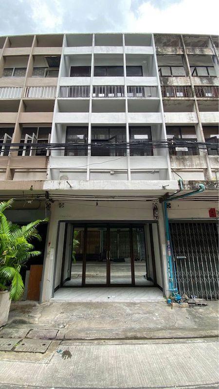 �������Ҥ�� 3��� ��鹷������� 138 ���ҧ����  2 ��ͧ�͹ 3 ��ͧ��� ��� 18 �. �ѹ��� �ҷ�. ��� � ��� ��Ҹ�����Ҫ���Թ���.