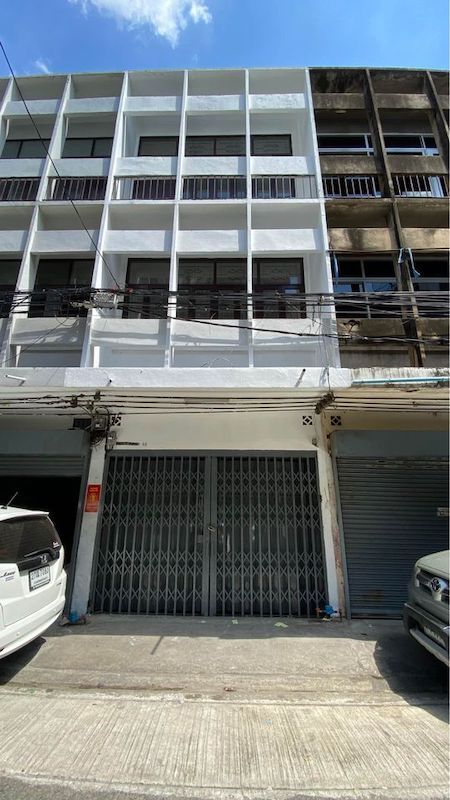 BH2468 �����ҵ֡�� �Ҥ�� 3��� �� 2 ��ͧ �͹ ��� 3 ��ͧ ��� � ��� 18 �. �ѹ��� �ҷ�. ��� � ��� ��Ҹ�����Ҫ���Թ���