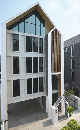 ������ Home Office 4 ��� ��鹷������� 500 ��.�. ���ҧ�����������ԡ ��������ҡ-��ا෾��ձ� �ʹö�� 9 �ѹ  (N1-T1946)