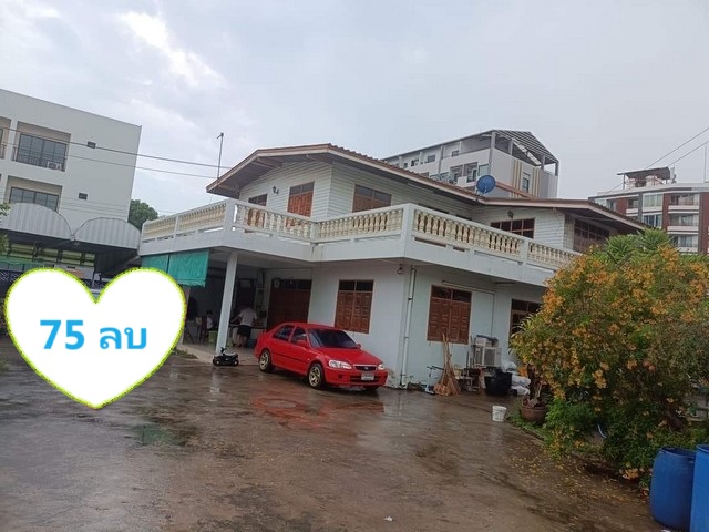 ��´�ǹ ���Թ�������觻�١���ҧ 267 ���ҧ�� �Ѫ�� ���3 ���ʶҹ�ٵ�չ �Թ�ҧ�дǡ ��� MRT ������9 ��� Central ������ 9