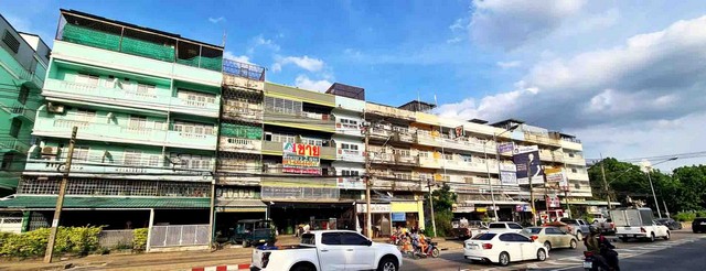 อาคารพาณิชย์ 2 คูหา ถ.พุทธมณฑลสาย 3 อ.ตลิ่งชัน กทม. อาคารพาณิชย์ 2 คูหา ถ.พุทธมณฑลสาย 3 อ.ตลิ่งชัน กทม.