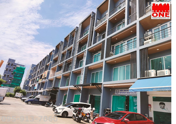 ��� ����Ϳ��� �ç��� Emblazon ������ 43 �.������ �ǧ��ͧ���� ࢵ�֧���� ��ا෾�