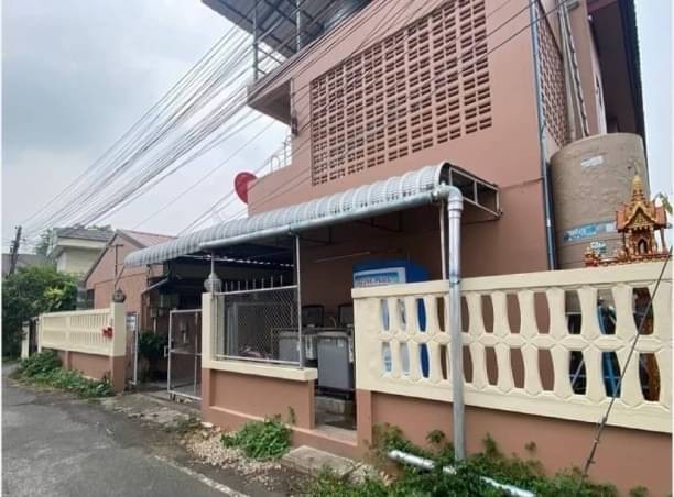 ⫹��ҧ���¹​ �ҷշͧ ��� 7.9 ��ҹ 16 ��ͧ �;ѡ 2 ��� ��������� ���������ӹ�¤����дǡ�����;ѡ�ú��ѹ