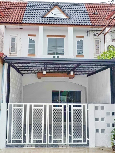 ม.เทคโนโลยีมหานคร ขายทาวน์เฮ้าส์ 2 ชั้น อยู่วิทยา หนองจอก กทม. 16 ตรว. โลตัส 2นอน 2น้ำ 2จอดรถ ม.เทคโนโลยีมหานคร ขายทาวน์เฮ้าส์ 2 ชั้น อยู่วิทยา หนองจอก กทม. 16 ตรว. โลตัส 2นอน 2น้ำ 2จอดรถ