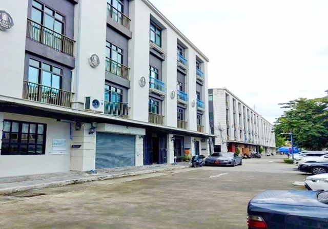 �������� 272���. 6�͹ �������� ������˧ 22���.�Ѵ෾���� �ӹѡ�ҹ������ 4 ��� ������˧51-55 �Ҵ����� 1123��� 2�ʹö 8����