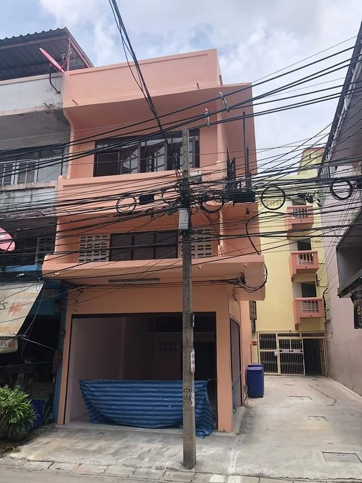 ������ ��ҹ�֡��3 ��� + �Ҵ��� ����آ���ʴ��84 ��ѧ��Ҵ������ҧ �����ҧ��¢ͧ�� ��ҧ���ѡ�������