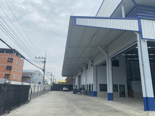 ให้เช่าโกดังสภาพใหม่ 400 ตารางเมตร ปทุมธานี ใกล้ตลาดไท รถใหญ่เช้าออกสะดวก ให้เช่าโกดังสภาพใหม่ 400 ตารางเมตร ปทุมธานี ใกล้ตลาดไท รถใหญ่เช้าออกสะดวก