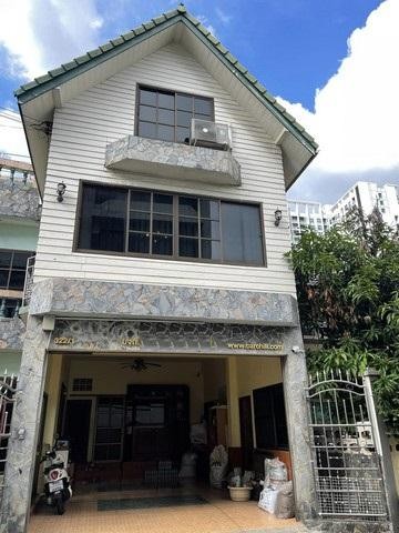 PB3443 ขายบ้านแฝด 2 ชั้น ย่านใจกลางรัชดา ถนนรัชดา 17 อินทามะระ 47 ใกล้ MRT สุทธิสารและห้วยขวาง PB3443 ขายบ้านแฝด 2 ชั้น ย่านใจกลางรัชดา ถนนรัชดา 17 อินทามะระ 47 ใกล้ MRT สุทธิสารและห้วยขวาง