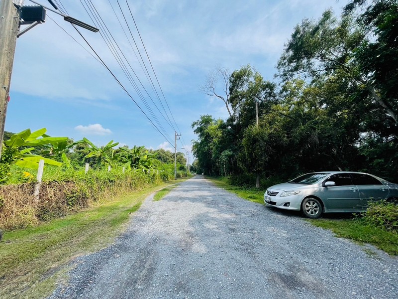 ��·��Թ �ŧ�ٻ����������׹��� 1-0-21 ��� �ҧ��ǧ ���ͧ�����ҹ� �ѧ���ͧ�ժ��� ������躹���觪��������Թ�ҧ�дǡ