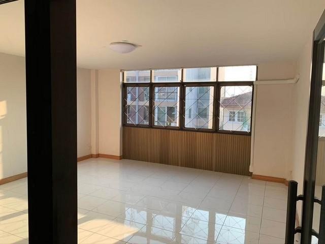 POR3389 ��� �Ҥ�þҳԪ�� ����ط������ԹԨ��� �ط����� ��¨Թ��Ǫ ��ҧ MRT �ط�����