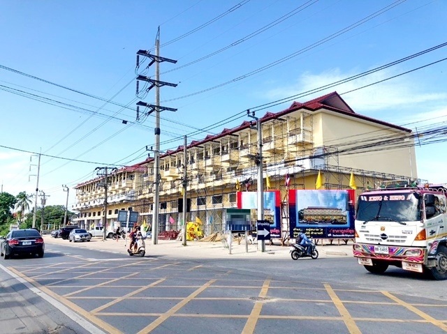 �ç���¹ �Ѵ���˭� �Ҥ�þҳԪ������ 3 ��鹺�ꡫ� �ù��� 17���.192���. 2�͹ 4��� �ʹö�����¤ѹ 