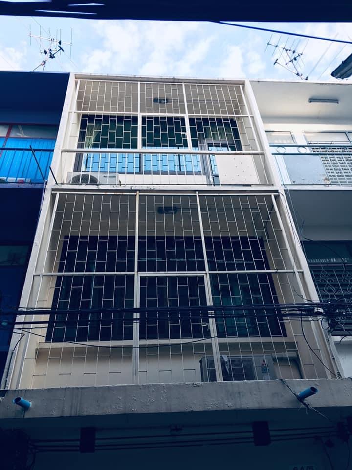 �����ҵ֡�� 3 ��� ���ͷ�� 12 ���ҧ��  �����÷Ѵ�ͧ ����ͧ��� ���������Ѻ��������� ��⡴ѧ�红ͧ �Ϳ��Ȣ�Ҵ��� ʵ�͡�Թ���