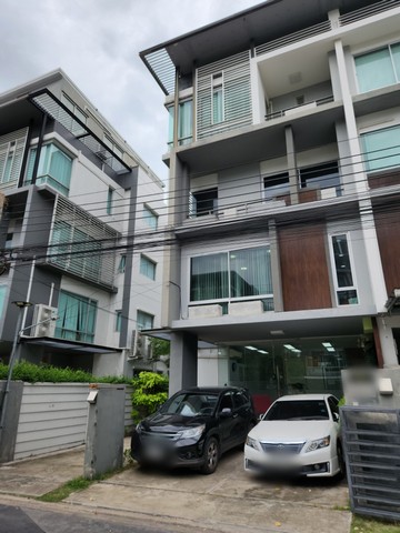 ����Ҥ�þҳԪ��  :  �� ����� ������ 9-���觨��� ��ا෾��ҹ��