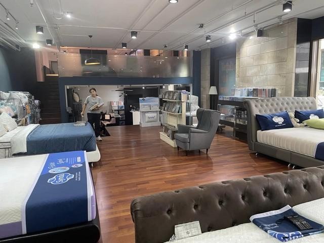 POR3473 ������ ��鹷���� 1 �Ҥ�� The emprio place ��鹷�� 220 ���. �Դ��� ����آ���Է 24 ��� BTS ��������� 