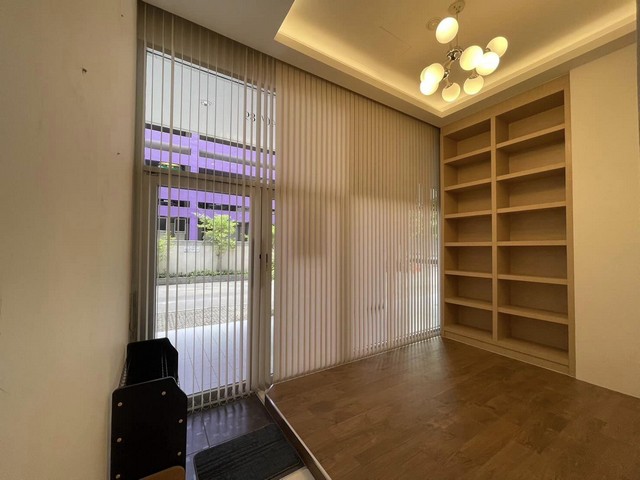 ��������Т�¾�鹷���Ҥ��1��� ��鹷��69���. �ҷ��˹�� ࢵ�ҧ�ѡ �Դ BTS ����ѡ���