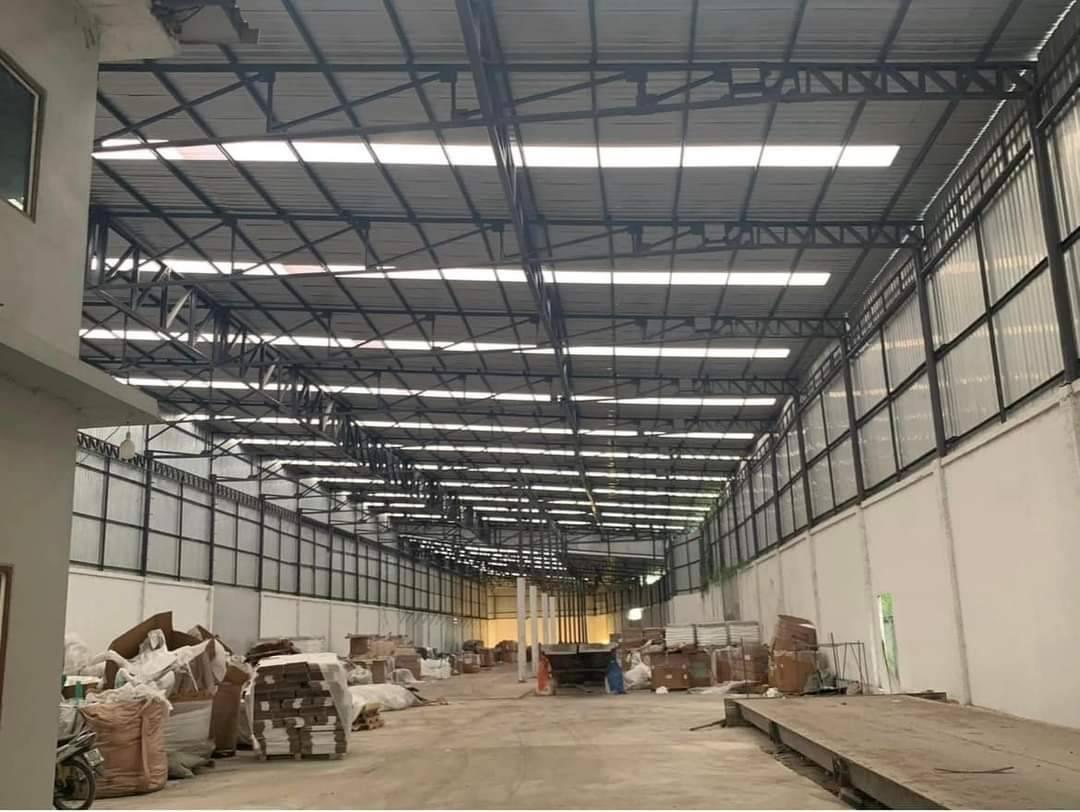 ������ �ç�ҹ �ç�ҹ����ö�Ӹ�áԨ����ǡѺ���ʵԡ�� �͹������ç 4 ���� �͹��� ��û��