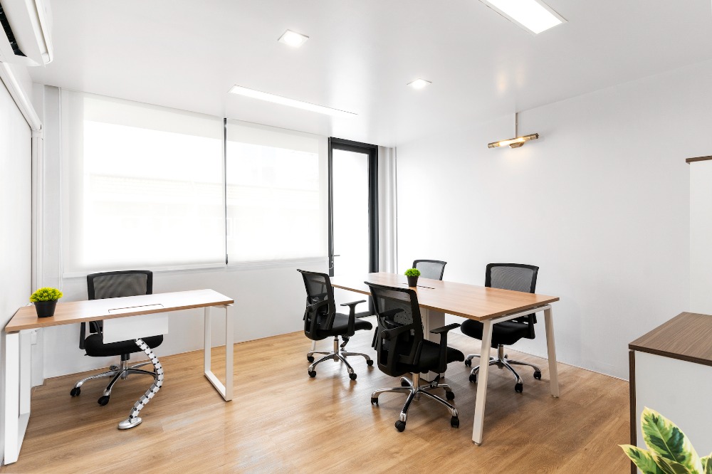 �������ӹѡ�ҹ�Ϳ��� ��鹷������� 16 ���ҧ���� ��¾Ѳ�ҡ�� 1