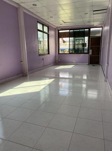 C4032 �������Ҥ�þҳԪ�� 3 ��� ����������� 3 �������˭� ��ͧ��� ���BTS �������� 800 ����