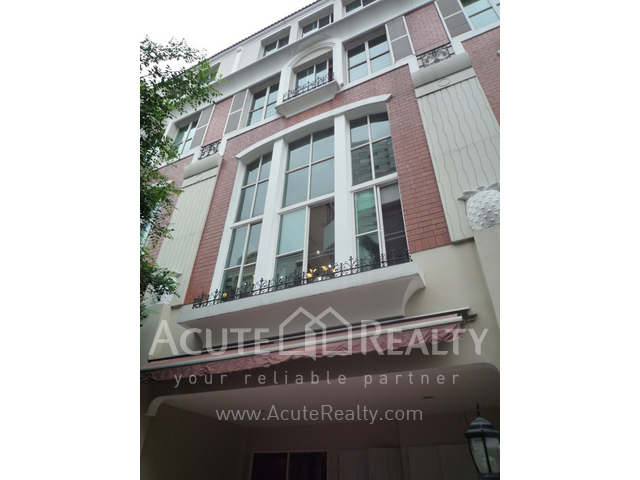 �����ҷ�ǹ����㨡�ҧ���ͧ ��ҹ��ҧ���ͧ�آ���Է�ͧ���� 4 ��� ���觤ú 