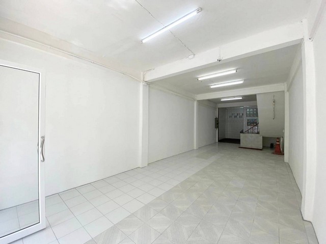 �������Ҥ�þҳԪ�� 3 ��� �Դ����˭�����Ƿ���� �����ЪҪ��​17