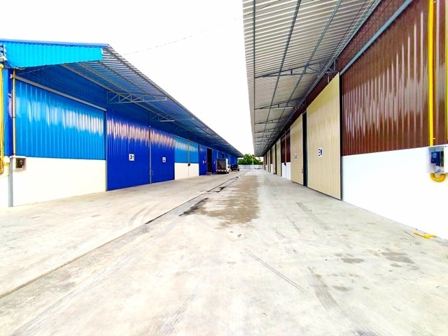 �ҡ��� ��¾ġ�� ����� ������� ⡴ѧ���ҧ���� ���ʴ� 俿��3�� 200���. 1��ͧ 1��� �ʹö�����¤ѹ